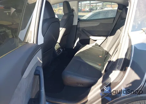 2026 Tesla Model Y Long Range Dual Motor All-Wheel Drive from USA, damaged, VIN 7SAYGDED5TA470466